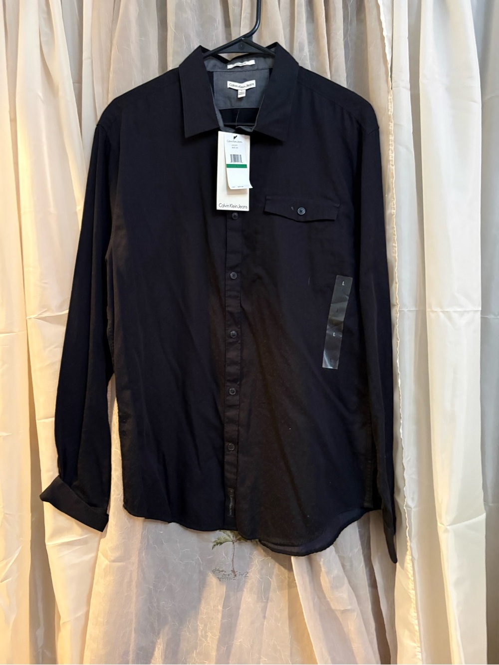 Calvin Klein Men’s Black Long-Sleeve Button Down Shirt